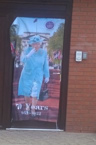 Jubilee Tea Party Queen Decoration