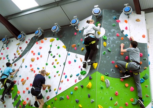 Climbing 4
