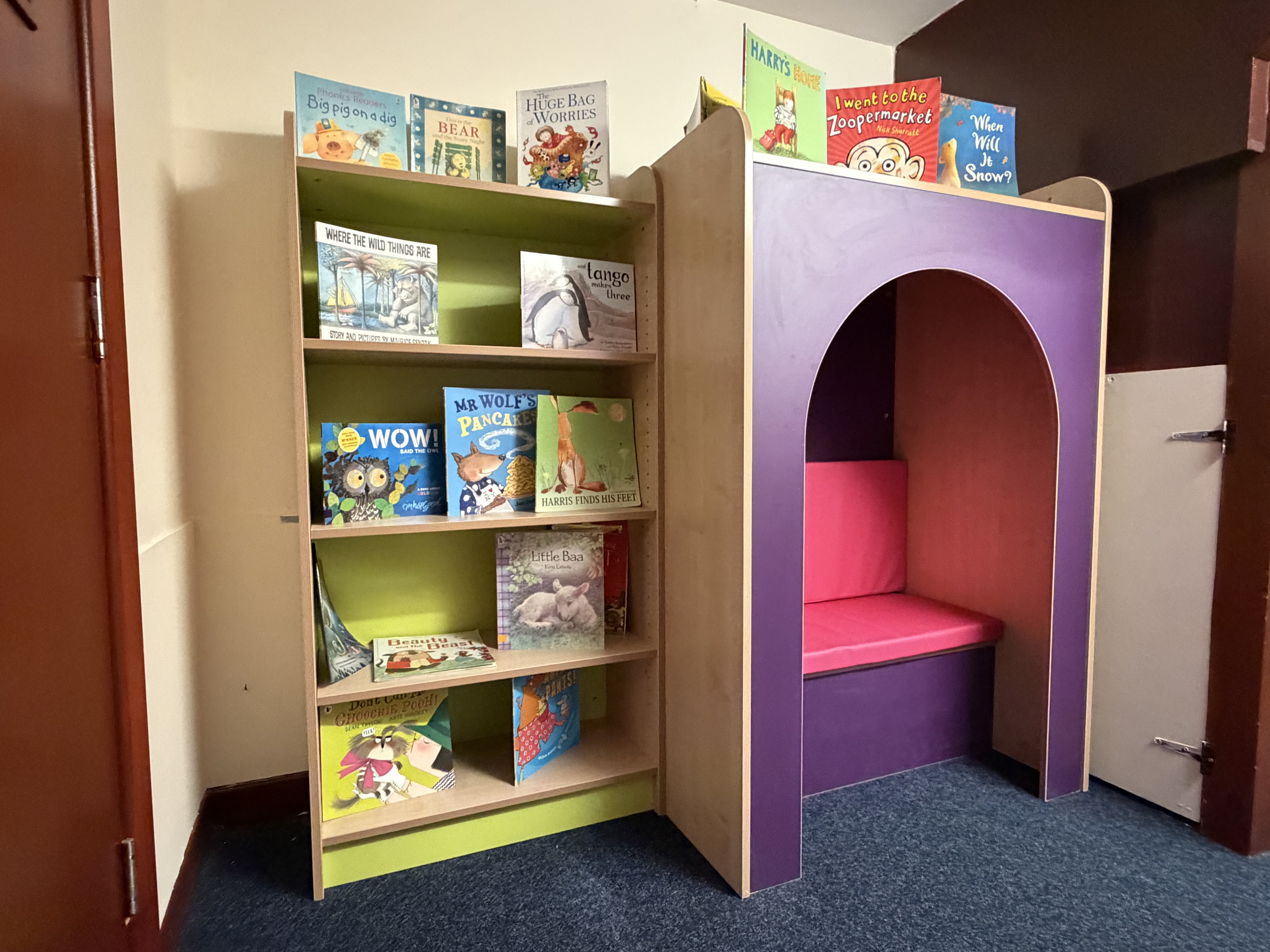 Mini Library and Break Out Space
