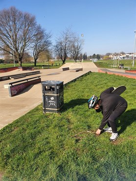 Super 60 Challenge Student Picking Up 60 Pieces Of Litter