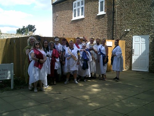 Greek Day Everyone Dressed Up