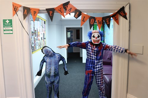 Devon School Halloween Students Dressed Up