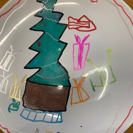 Personalised Christmas Plate Christmas Tree And Presents