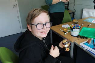 M O 11609 Tw1xnaf9t2pgpj076vpy7kndysym6t76