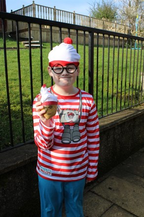 M O 11611 Vctr4aywffa9jqcegfvbx9npzs88k8kq