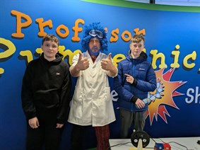 M O 12026 Hwfa0kcqrycaj4bjk6f4ca61fksdka2b