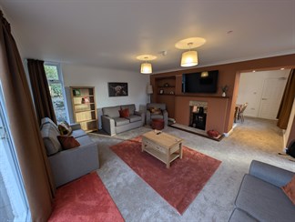 Lounge 2